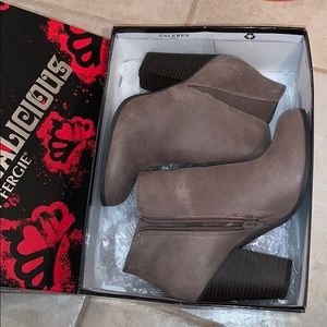 Brand new grey booties